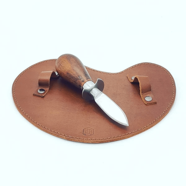 Oyster set Brût Homeware; House of Otoko